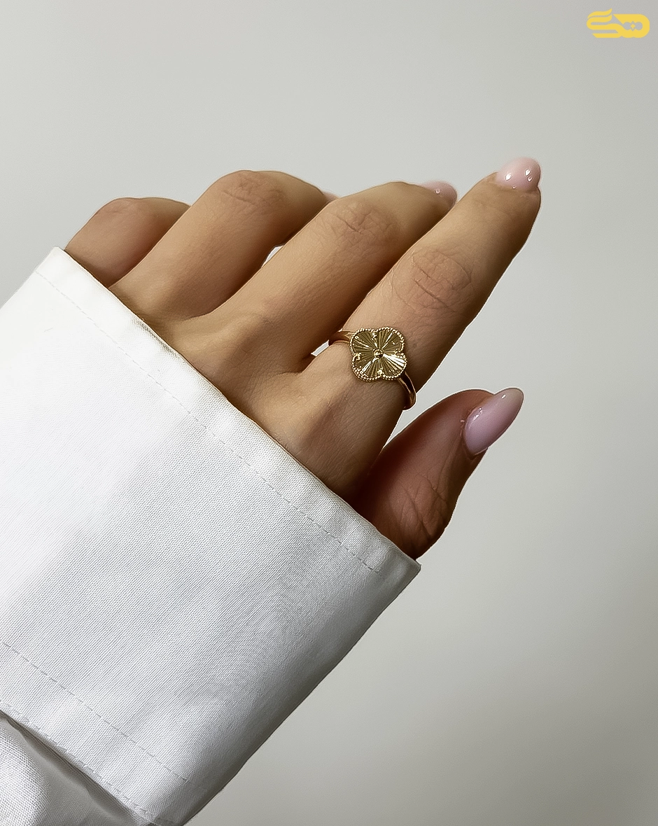 انگشتر ونکلیف ترنم 