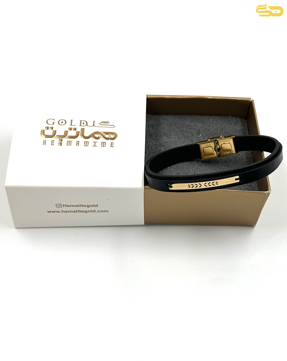 دستبند چرم هایکا 