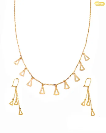 نیم ست مثلثی آلما